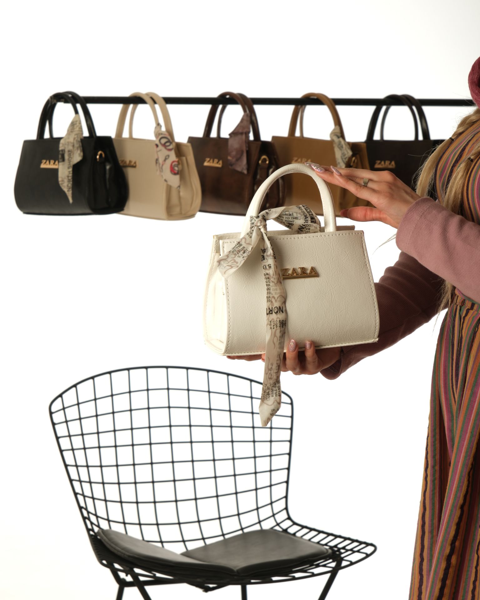 کیف زارا مقوایی مستطیلی شالدار زنانه